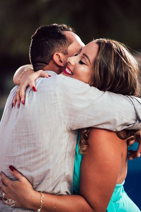 FOTOS CHA REVELAÇÃO COM FUMAÇA COLORIDA'
