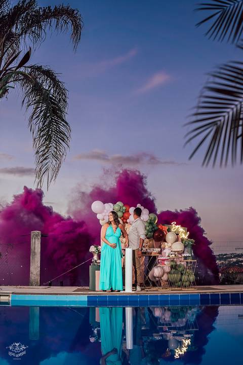 FOTOS CHA REVELAÇÃO COM FUMAÇA COLORIDA'