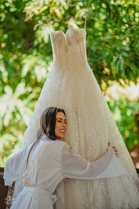 FOTOS MAKING OF NOIVA COM VESTIDO'