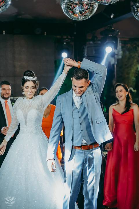 FOTOS VALSA MALUCA CASAMENTO'