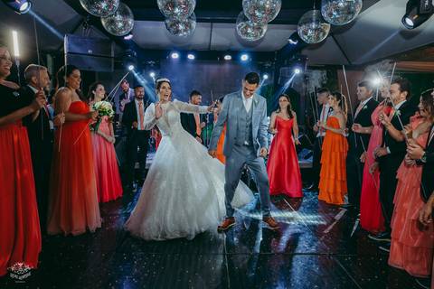 FOTOS VALSA MALUCA CASAMENTO'