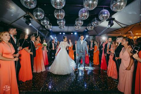 FOTOS VALSA MALUCA CASAMENTO'