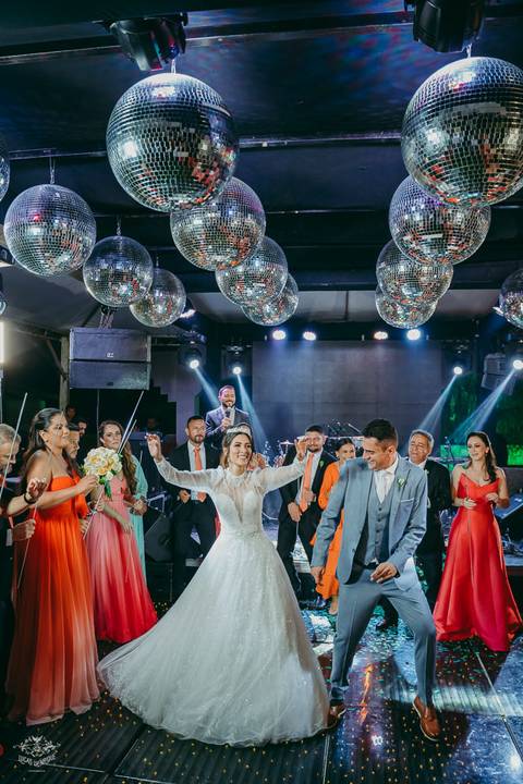 FOTOS VALSA MALUCA CASAMENTO'