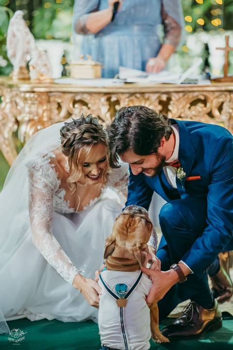 ENTRADA DAS ALIANÇAS BULLDOG FRANCES '