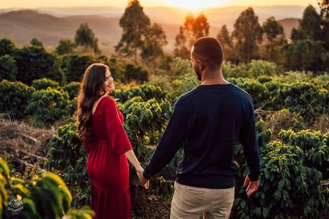 FOTOS PRE WEDDING CAMPO POR DO SOL PLANTAÇÃO  CAFE'