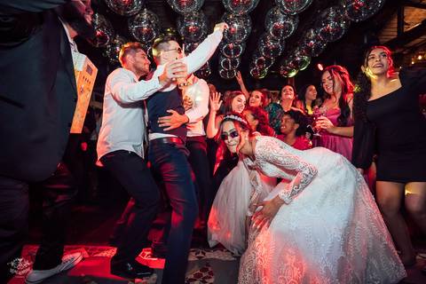 FOTOS FESTA CASAMENTO ESPAÇO MEET  PORCÃO BELO HORIZONTE'