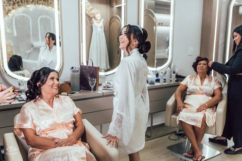 fotos making of noiva Studio Yasmin Guedes epecialista em novias em belo horizonte'