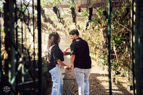 FOTOS NA CHUVA CASAL PRE WEDDING'