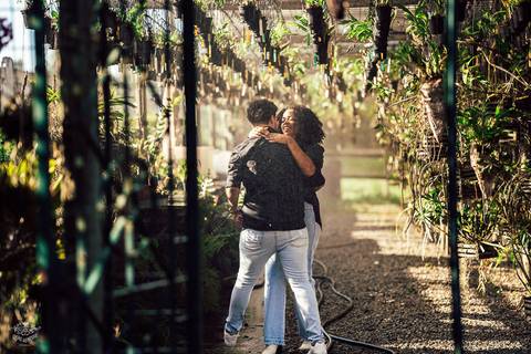FOTOS NA CHUVA CASAL PRE WEDDING'