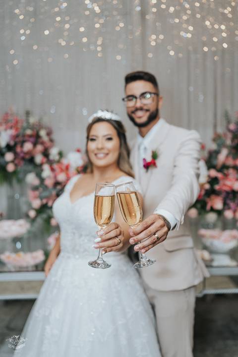 FOTOS NOIVOS MESA BOLO CASAMENTO '