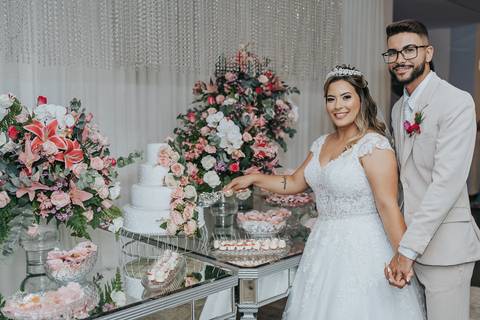 FOTOS NOIVOS MESA BOLO CASAMENTO '