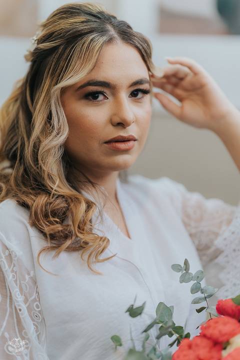 FOTOS RETRATO NOIVA MAKING OF
FOTOS MAKING OF NOIVA
FOTOS NOIVA COM VESTIDO CASAMENTO'