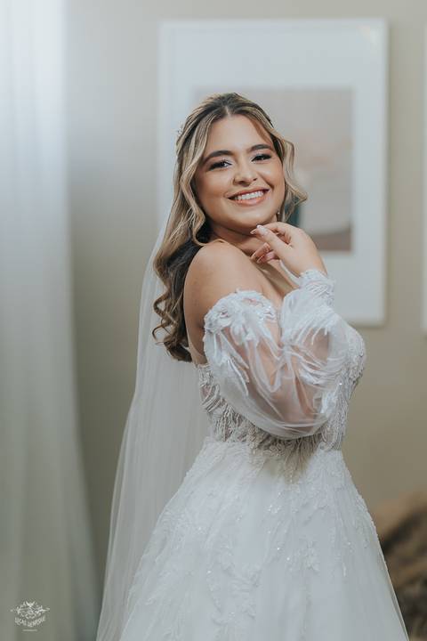 FOTOS RETRATO NOIVA MAKING OF
FOTOS MAKING OF NOIVA
FOTOS NOIVA COM VESTIDO CASAMENTO'