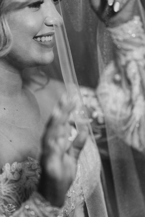 FOTOS RETRATO NOIVA MAKING OF
FOTOS MAKING OF NOIVA
FOTOS NOIVA COM VESTIDO CASAMENTO'