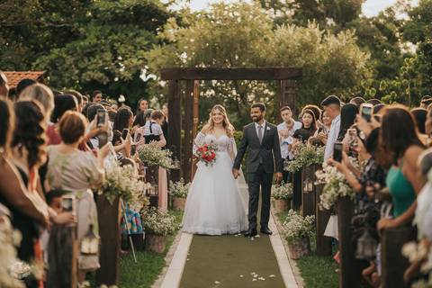 FOTOS CERIMONIA CASAMENTO DE DIA SITIO FESTAS IBIRITE'