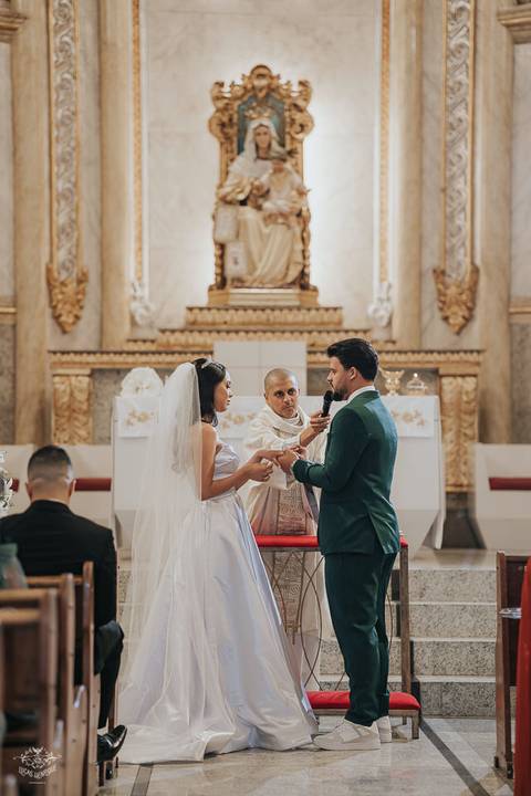 FOTOS CASAMENTO IGREJA NOSSA SENHORA DO CARMO EM BETIM'