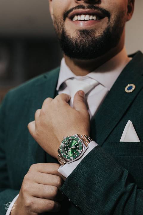 FOTOS MAKING OF NOIVO COM RELOGIO ROLEX HULK'