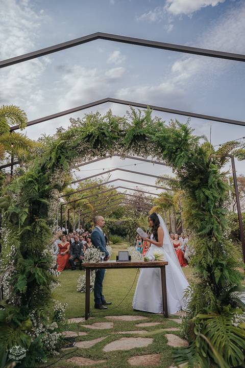 FOTOS CASAMENTO DE DIA A CASA GIARDINI CONFINS'