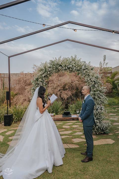 FOTOS CASAMENTO DE DIA A CASA GIARDINI CONFINS'