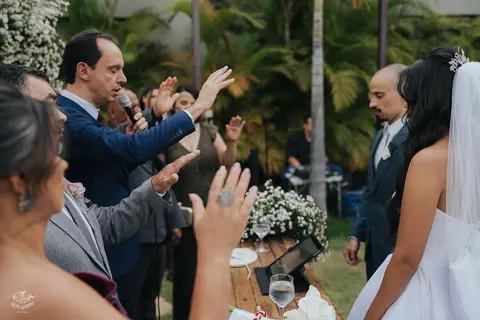 FOTOS CERIMONIA CASAMENTO DE DIA A CASA GIARDINI CONFINS'