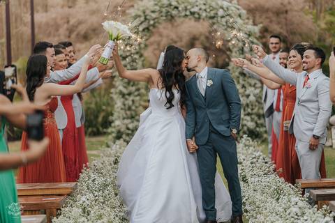 FOTOS CERIMONIA CASAMENTO DE DIA A CASA GIARDINI CONFINS'