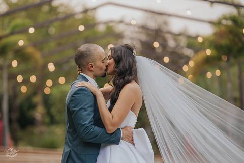 FOTOS CERIMONIA CASAMENTO DE DIA A CASA GIARDINI CONFINS'