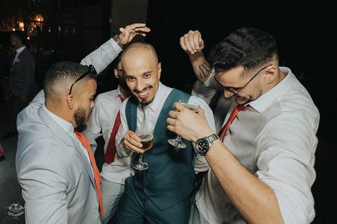 FOTOS FESTA DE CASAMENTO A CASA GIARDINI CONFINS'