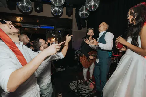 FOTOS FESTA DE CASAMENTO A CASA GIARDINI CONFINS'