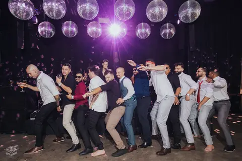 FOTOS FESTA DE CASAMENTO A CASA GIARDINI CONFINS'