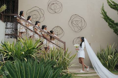 FOTOS MAKING OF NOIVA A CASA GIARDINI CONFINS MG'