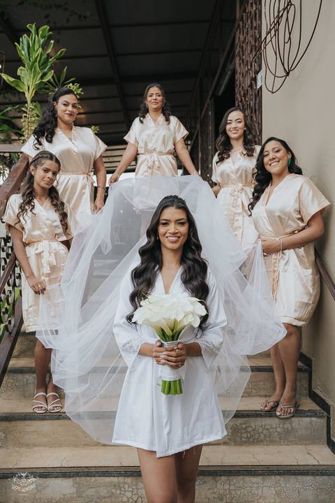 FOTOS MAKING OF NOIVA A CASA GIARDINI CONFINS MG'