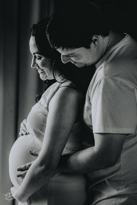 FOTOS ENSAIO GESTANTE EM CASA'