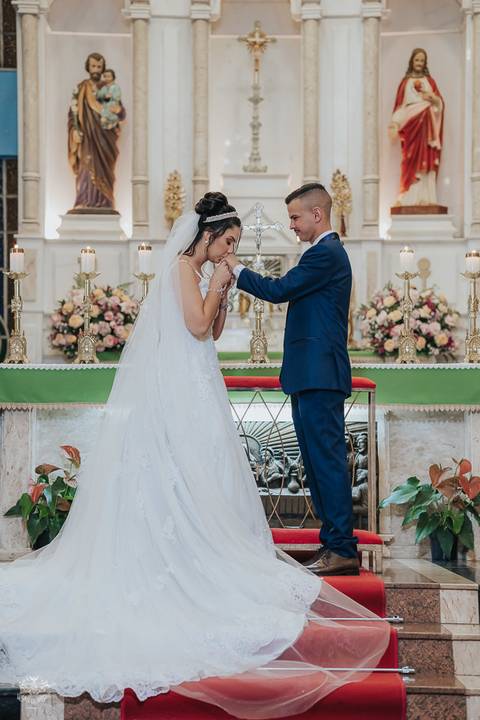 FOTOS CASAMENTO PAROQUIA NOSSA SENHORA DAS GRAÇAS -IGREJA MATRIZ IBIRITÉ'