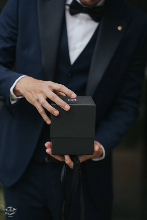 fotos presente vivara relogio noivo casamento'