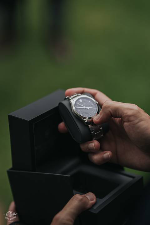 fotos presente vivara relogio noivo casamento'