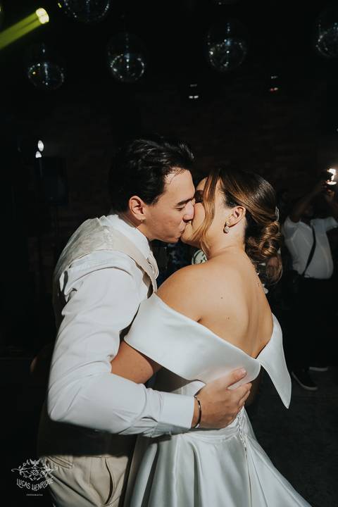 FOTOS FESTA DE CASAMENTO MIDORI EVENTOS'