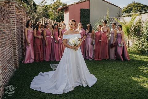 FIRST LOOK MADRINHAS DE CASAMENTO'