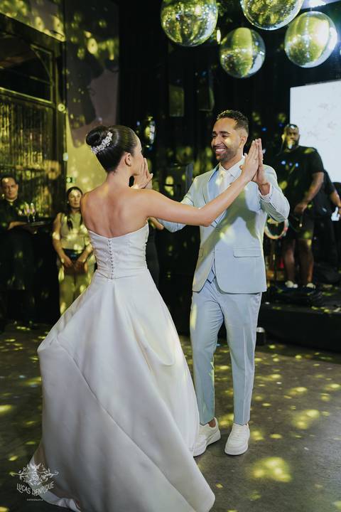 FOTOS  FESTAS CASAMENTO BEATRIZ E VICTOR - A CASA GIARDINI'