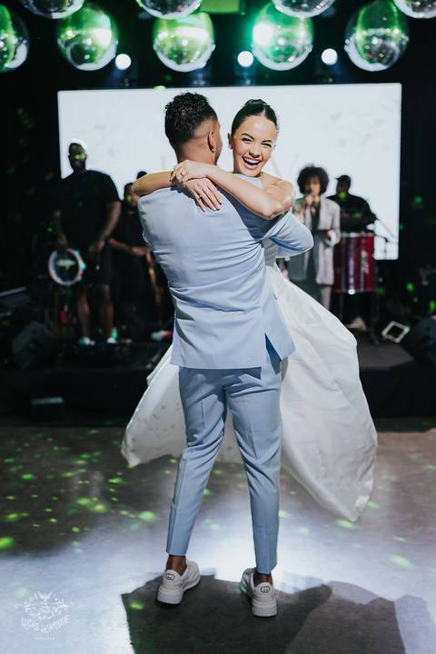 FOTOS  FESTAS CASAMENTO BEATRIZ E VICTOR - A CASA GIARDINI'