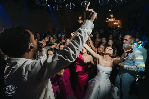 FOTOS  FESTAS CASAMENTO BEATRIZ E VICTOR - A CASA GIARDINI'