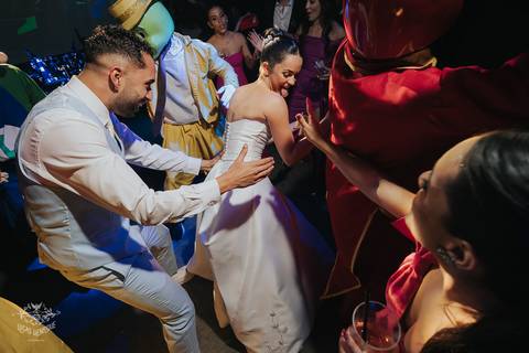 FOTOS  FESTAS CASAMENTO BEATRIZ E VICTOR - A CASA GIARDINI'