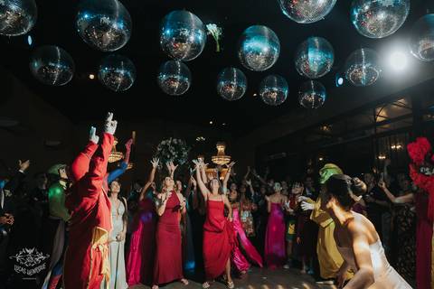 FOTOS  FESTAS CASAMENTO BEATRIZ E VICTOR - A CASA GIARDINI'