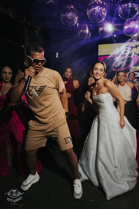 FOTOS  FESTAS CASAMENTO BEATRIZ E VICTOR - A CASA GIARDINI'