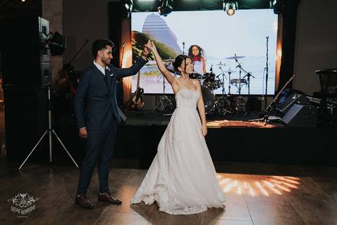 FOTOS FESTA CASAMENTO ESPACO SANCTUARIUM BETIM MG'