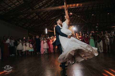 FOTOS FESTA CASAMENTO ESPACO SANCTUARIUM BETIM MG'