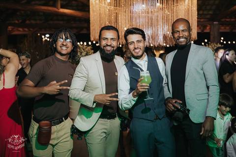 FOTOS FESTA CASAMENTO ESPACO SANCTUARIUM BETIM MG'