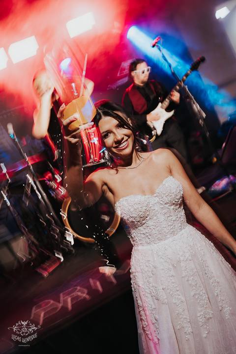 FOTOS FESTA CASAMENTO ESPACO SANCTUARIUM BETIM MG'