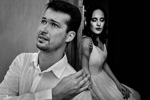 PRIMEIRO TOQUE DOS NOIVOS ANTES DO CASAMENTO EMOCIONANTE'