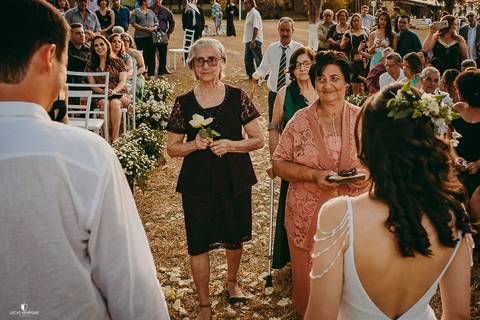 ENTRADA DAS ALIANÇAS COM OS AVOS '