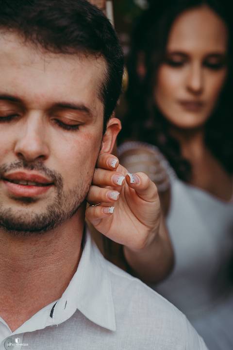 PRIMEIRO TOQUE DOS NOIVOS ANTES DO CASAMENTO EMOCIONANTE'